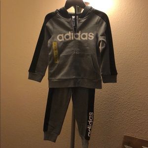 Adidas 2 piece set
